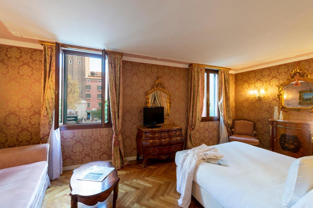 Hotel Antico Doge - A Member Of Elizabeth Hotel Group Venesia Bagian luar foto