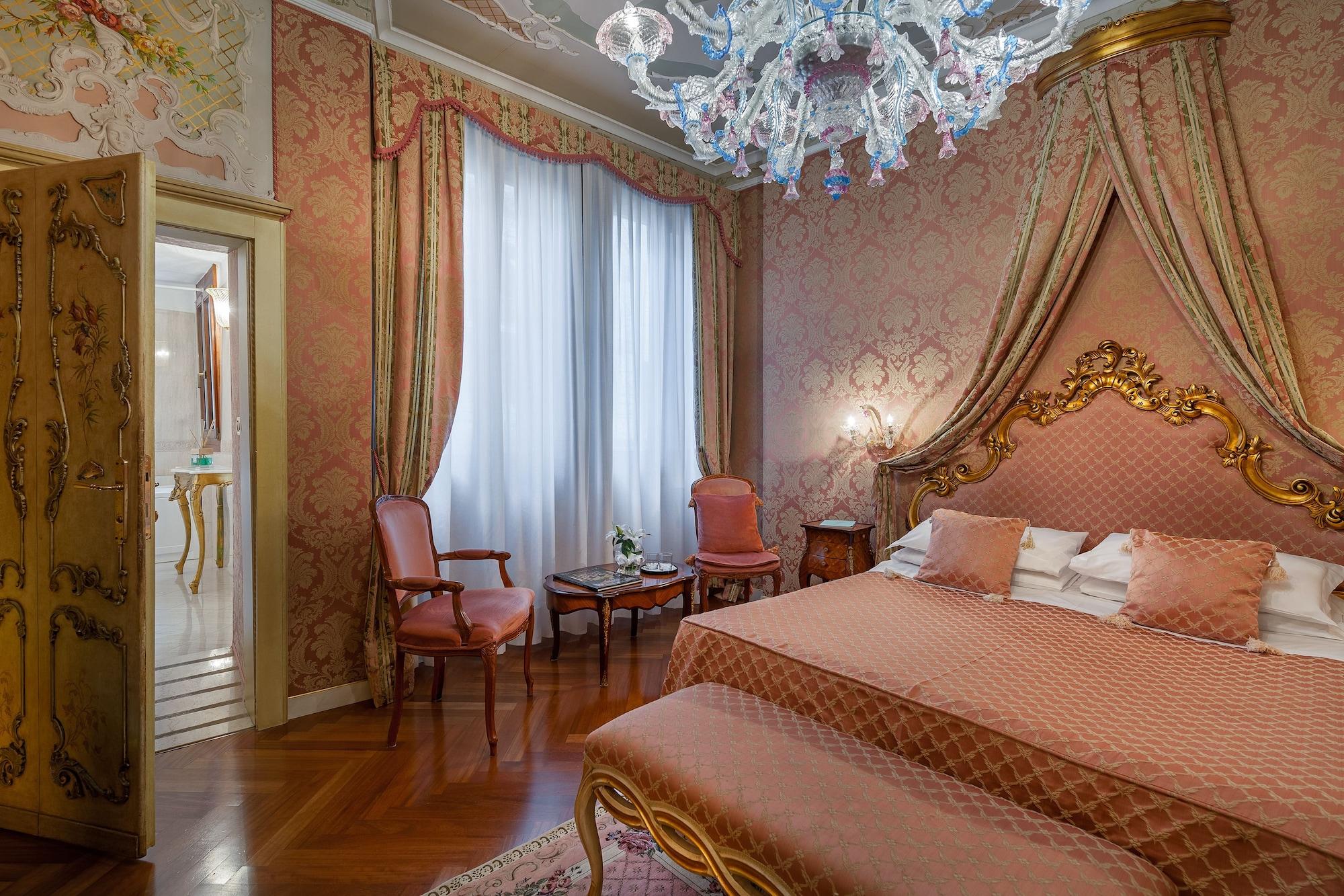 Hotel Antico Doge - A Member Of Elizabeth Hotel Group Venesia Bagian luar foto
